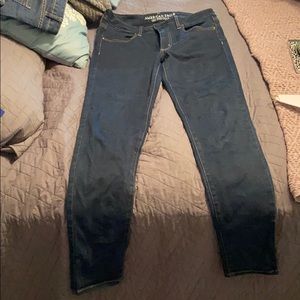Dark wash LONG American Eagle Jeans- super stretch